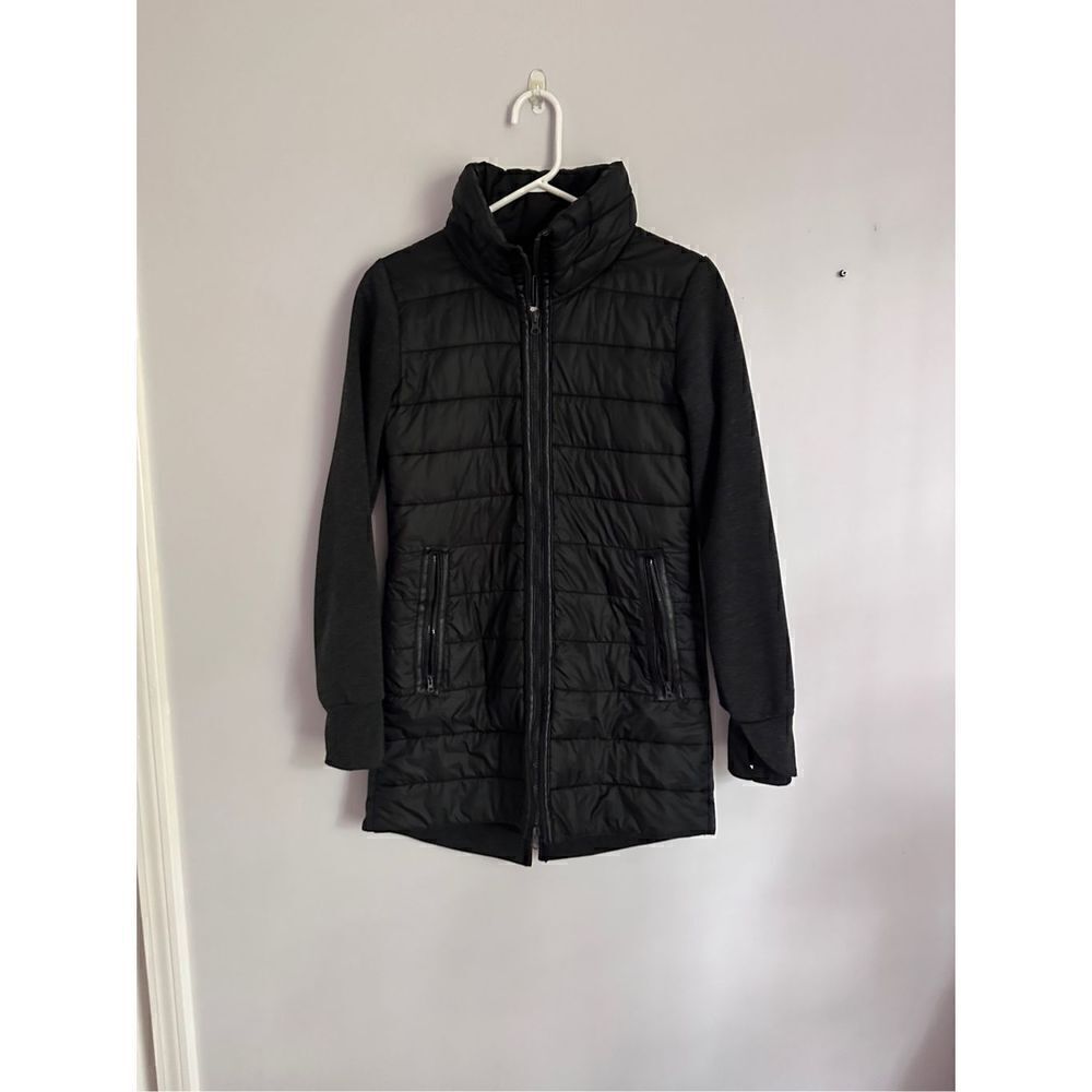 Mondetta Black Quilted/Knit Women's Zipper Jacket with Pockets, Small